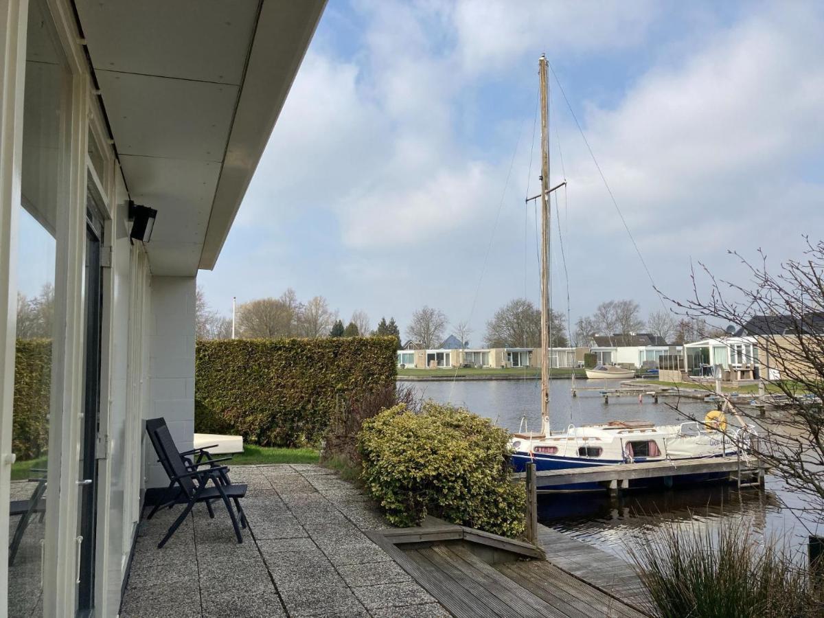 Waterfront Holiday Home With Jetty Boornzwaag over de Wielen Экстерьер фото